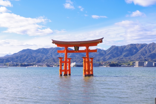 厳島神社