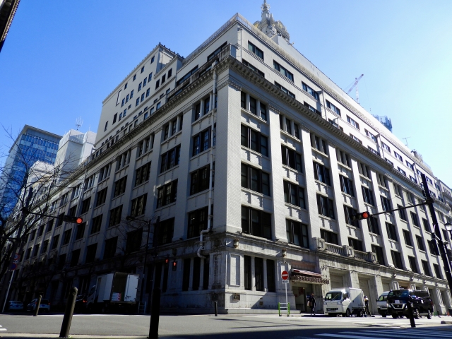 老舗の銀行