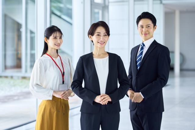 人事異動