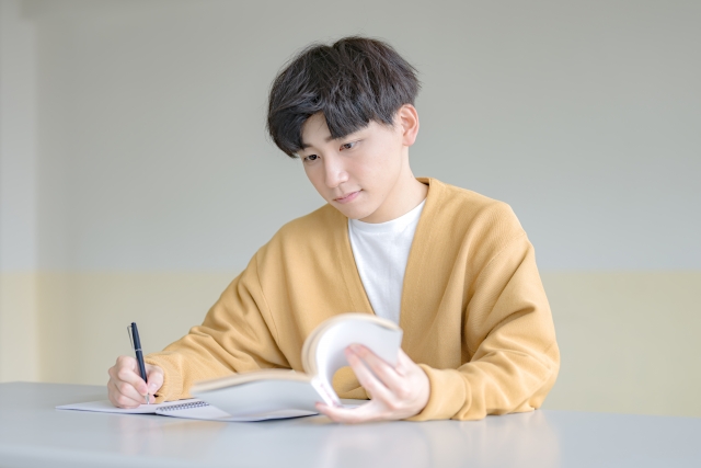 大学生のレポートまとめ