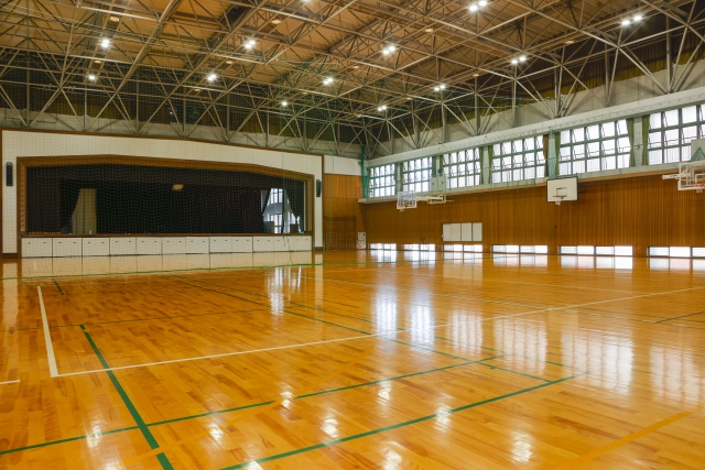 懐かしい体育館